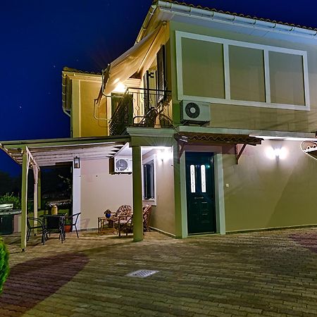 Ionis Hotel Troianata Zimmer foto