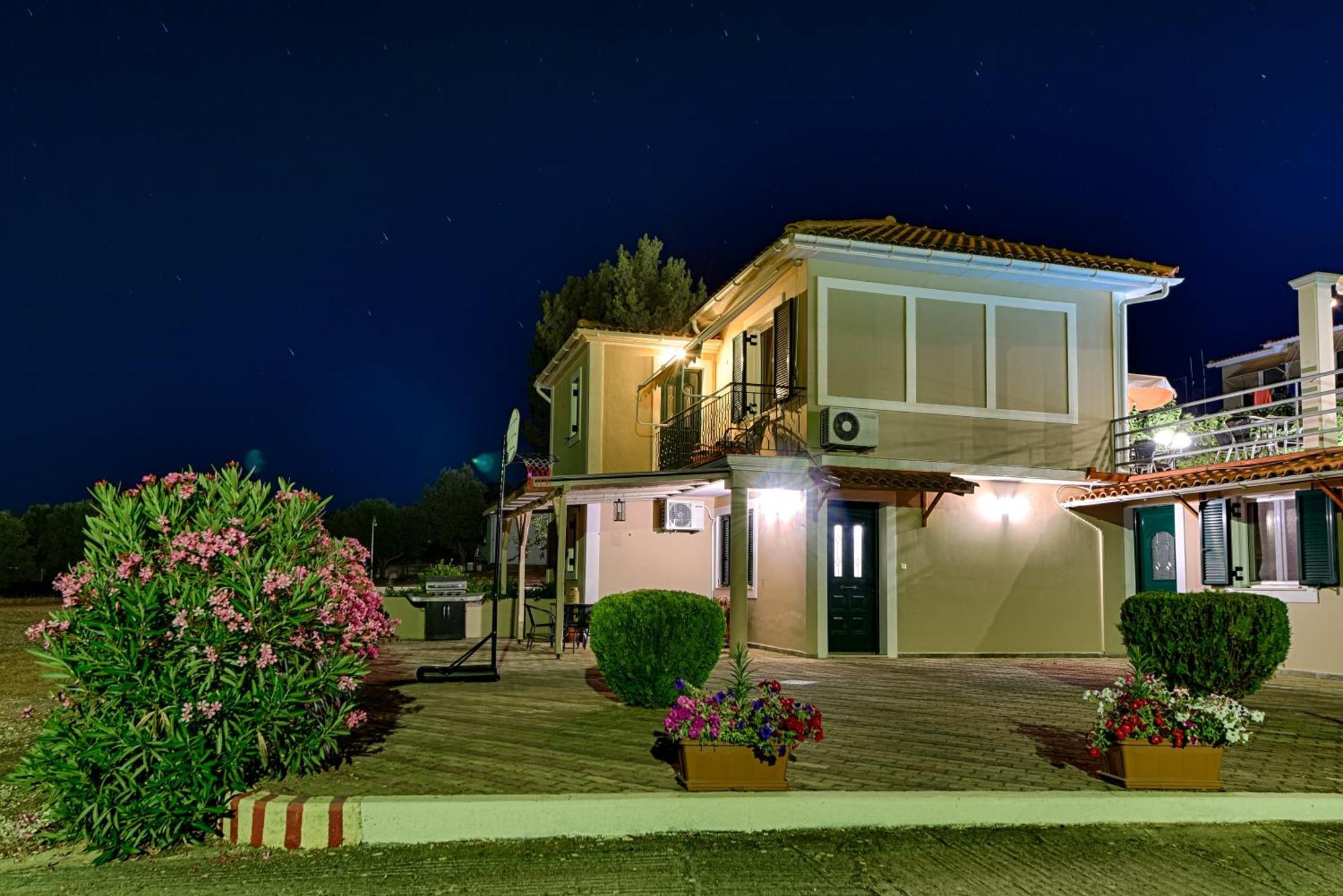 Ionis Hotel Troianata Zimmer foto
