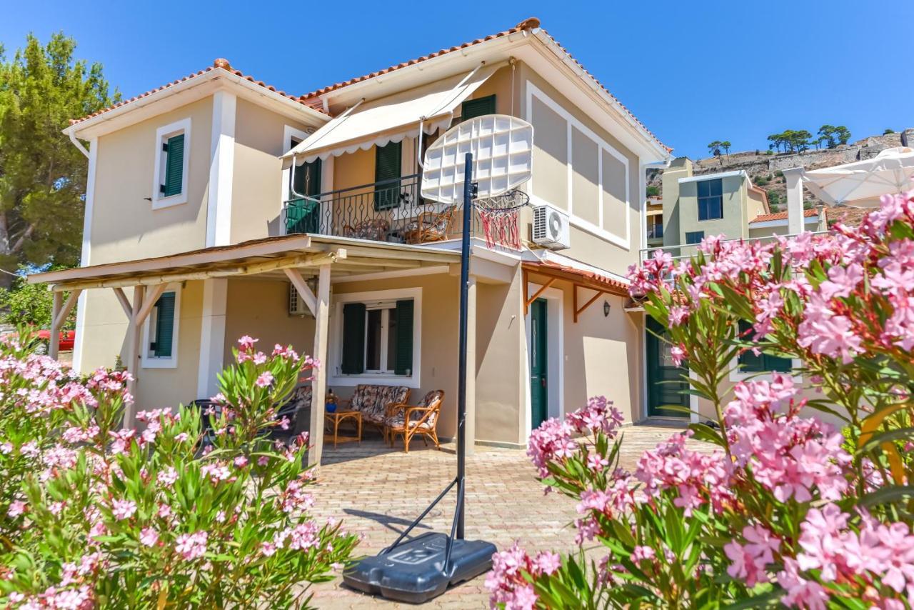 Ionis Hotel Troianata Exterior foto